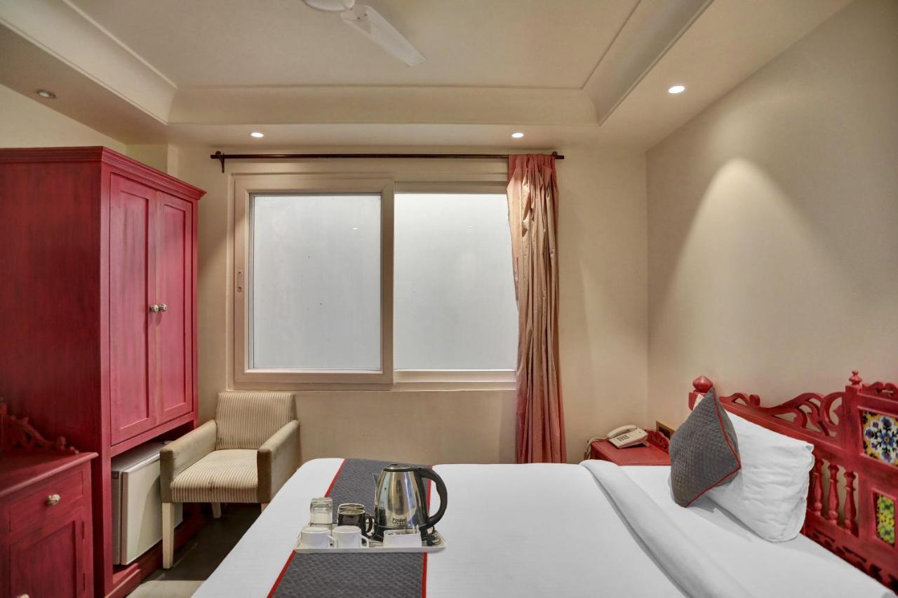The Pinky Villa - Heritage Boutique Suites New Delhi Buitenkant foto