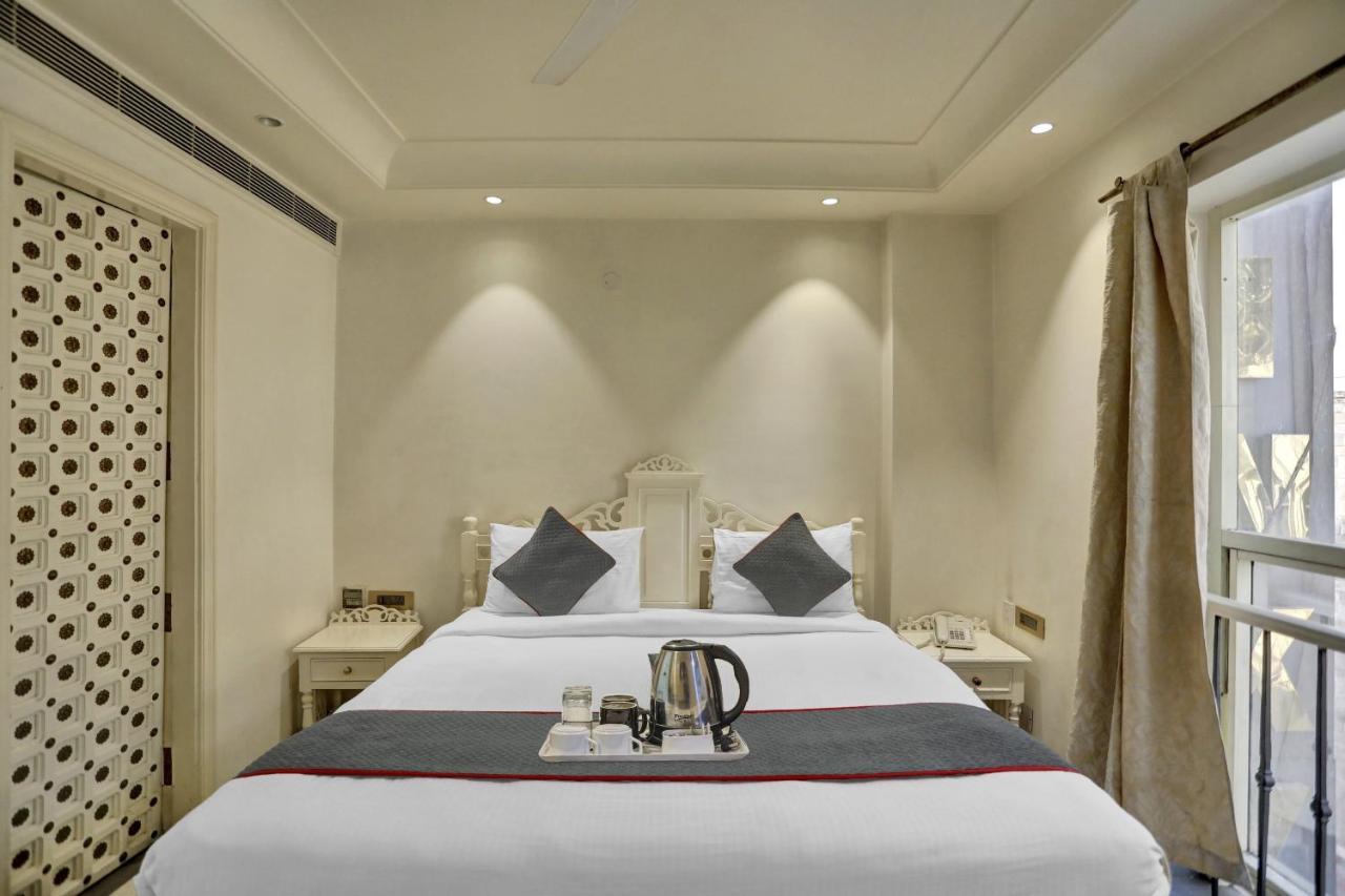 The Pinky Villa - Heritage Boutique Suites New Delhi Buitenkant foto