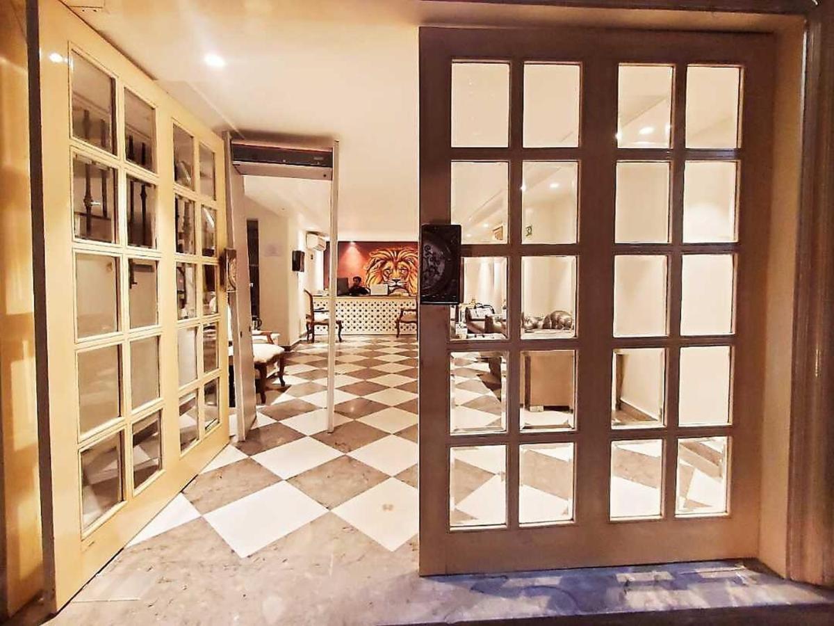 The Pinky Villa - Heritage Boutique Suites New Delhi Buitenkant foto