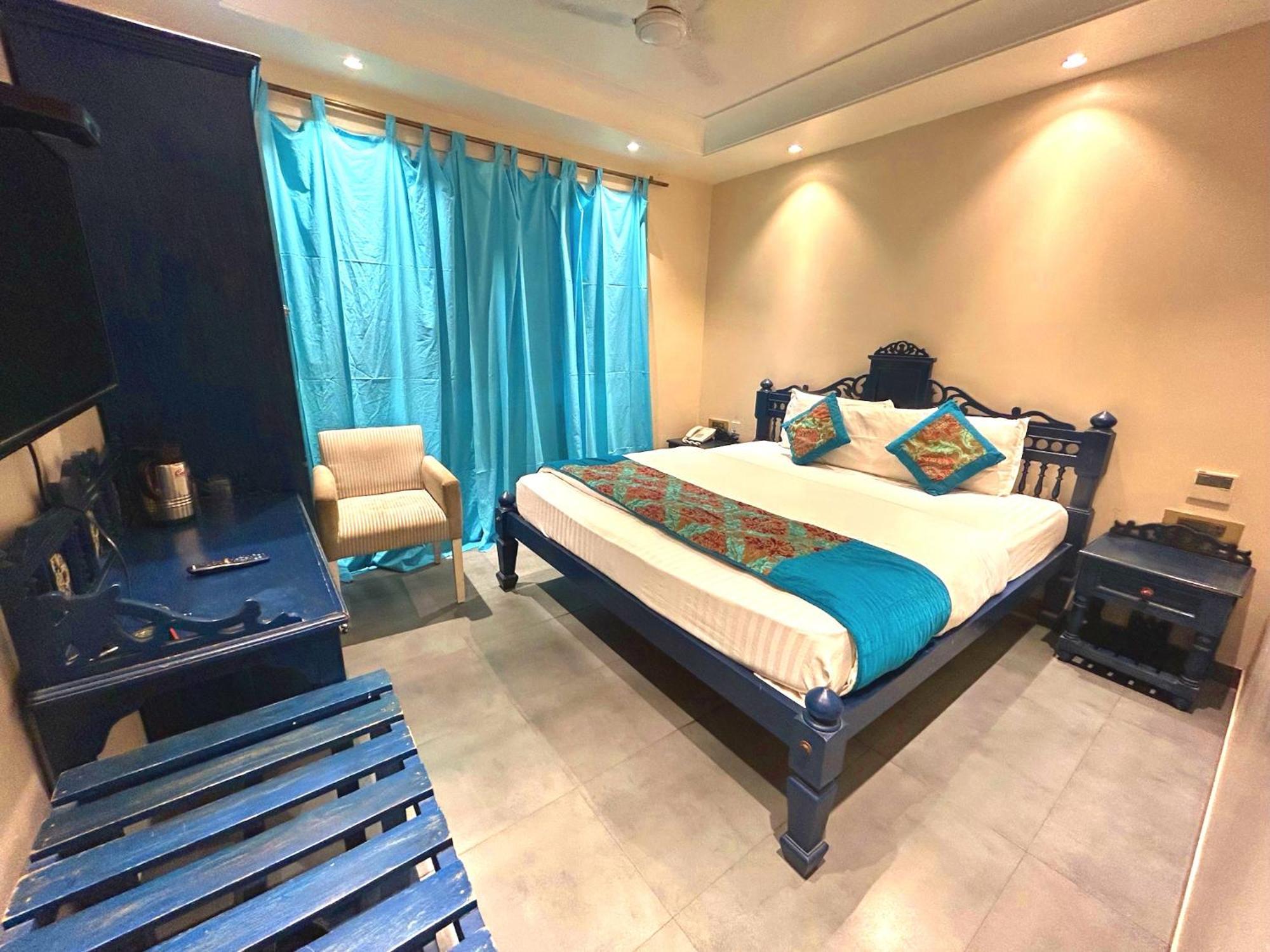 The Pinky Villa - Heritage Boutique Suites New Delhi Buitenkant foto