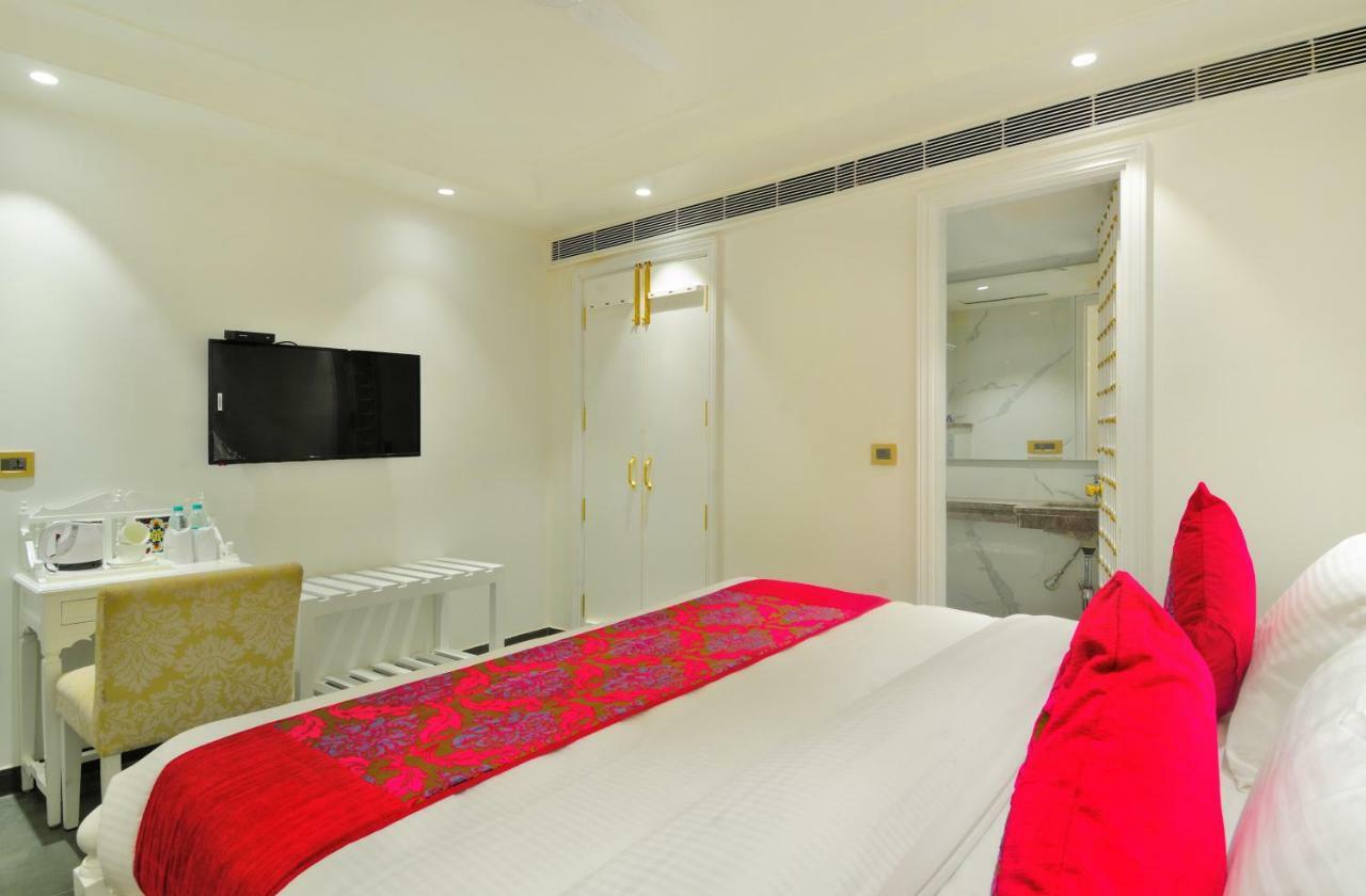 The Pinky Villa - Heritage Boutique Suites New Delhi Buitenkant foto