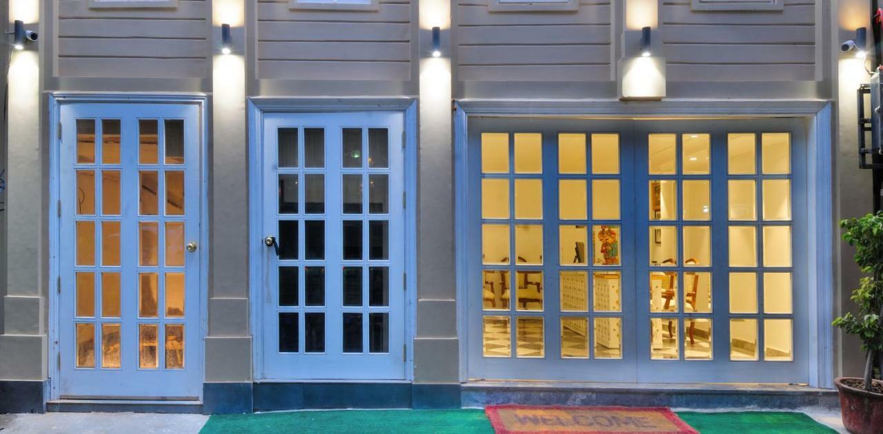 The Pinky Villa - Heritage Boutique Suites New Delhi Buitenkant foto
