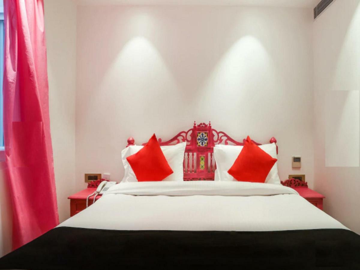 The Pinky Villa - Heritage Boutique Suites New Delhi Buitenkant foto